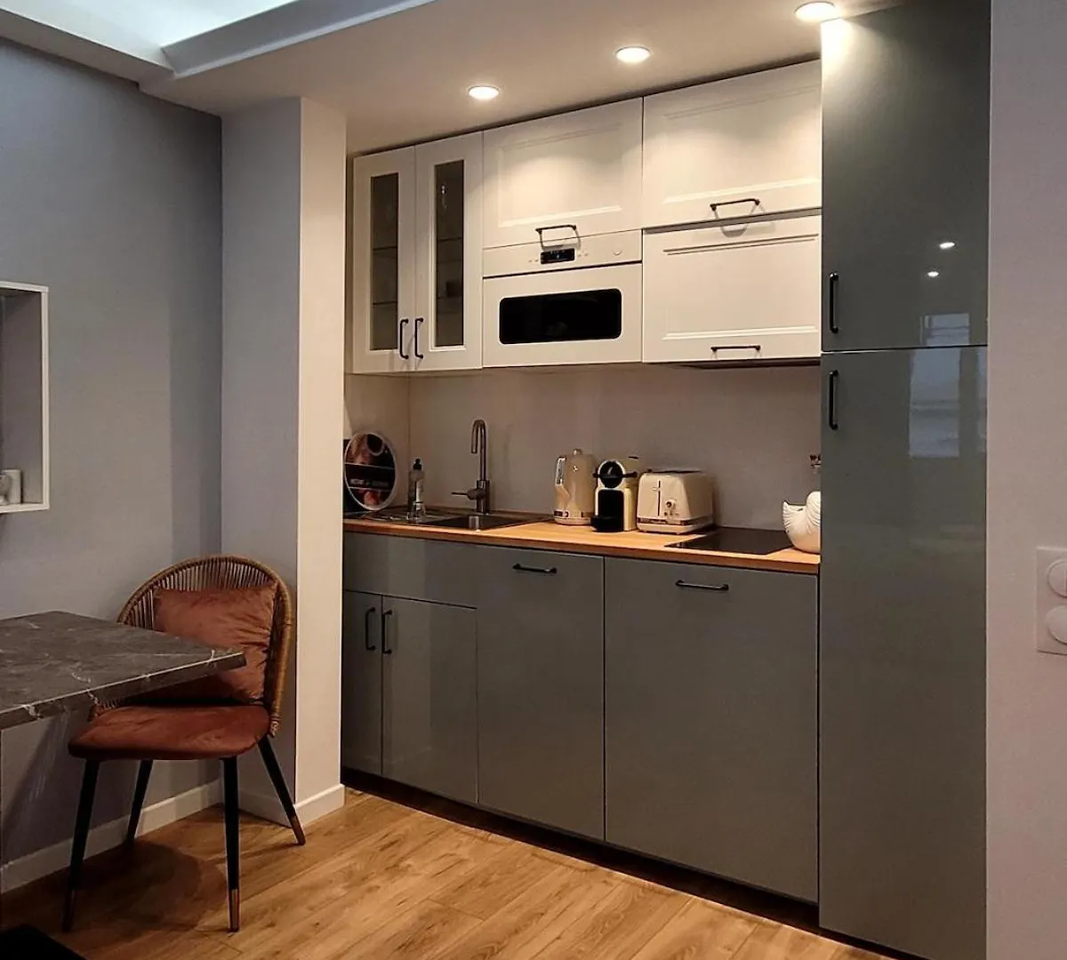アパート Cozy Studio In The Heart Of カンヌ